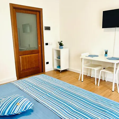Azzurrissima Home-b&b Centro Bed & Breakfast